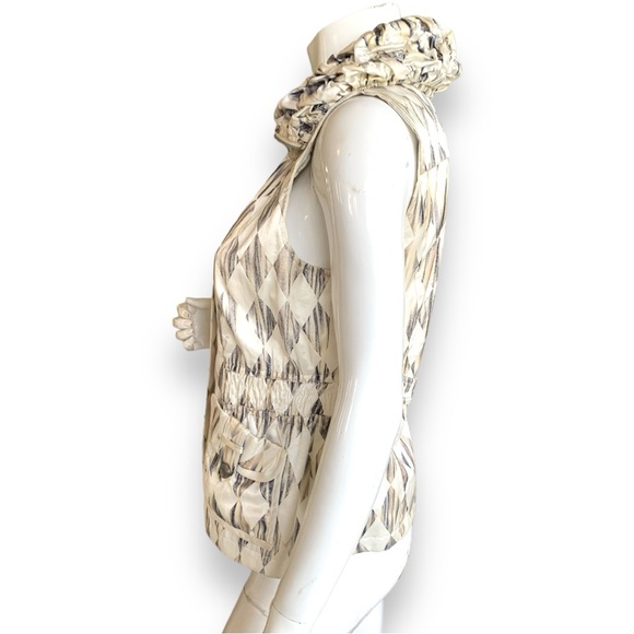 ETHYL GOLD/BLACK/WHITE ZIPPERED VEST. WOMEN’S SIZE SMALL/MEDIUM - Picture 3 of 12